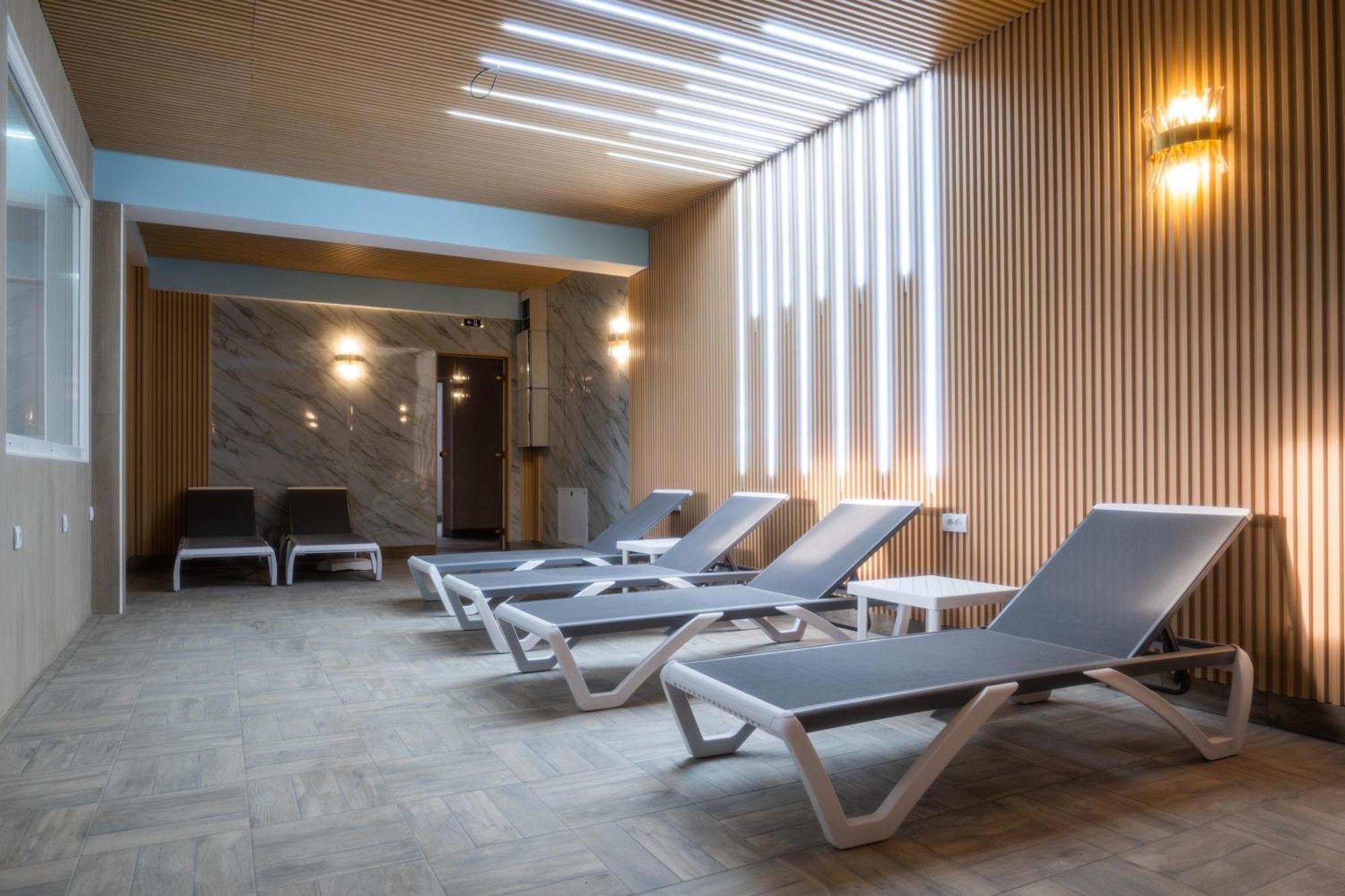 Hotel Mio City Kula Экстерьер фото